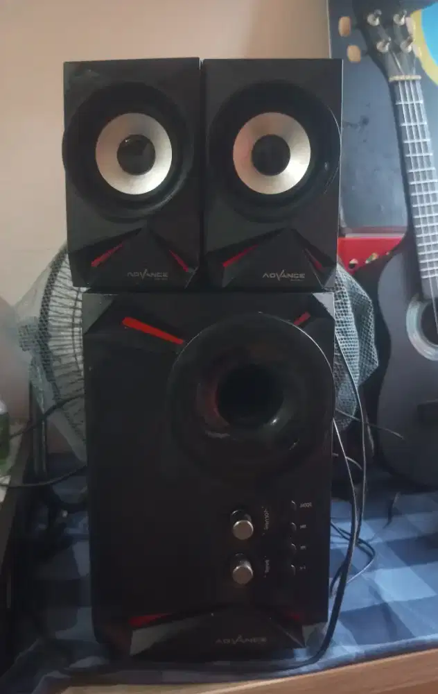 Speaker advance
