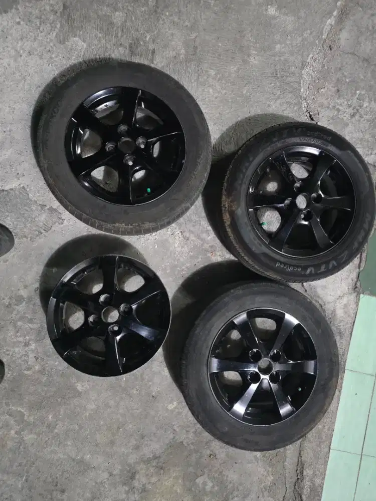 Velg OEM Agya 2016