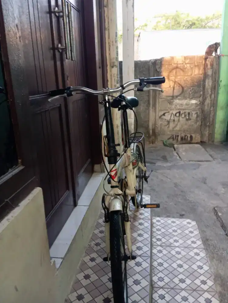 di jual sepeda lipat merek  REGAZZ