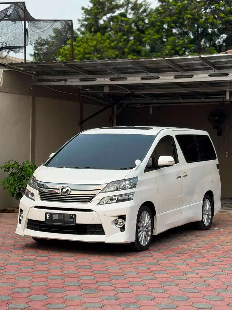 Toyota Vellfire 2014 Bensin