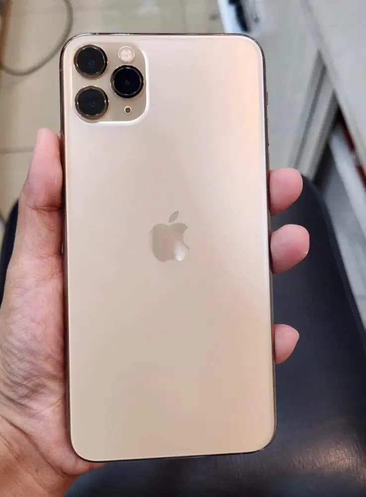 Iphone 11promax memory 256GB gold