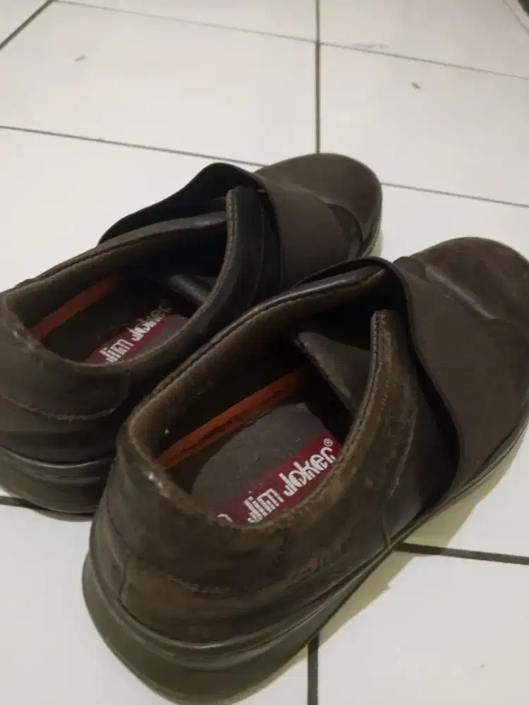 Sepatu Pria Jim Joker
