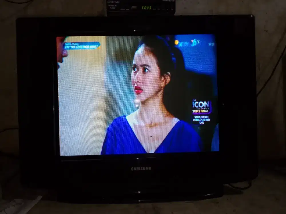 TV 21 SAMSUNG + STB
