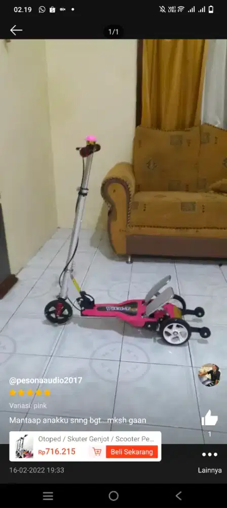 Skuter pedal warna pink