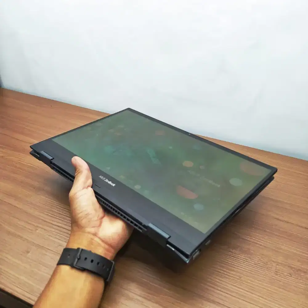 ASUS Zenbook flip 13 OLED intel core i7 Gen 11 RAM 16GB SSD 1TB Fulset