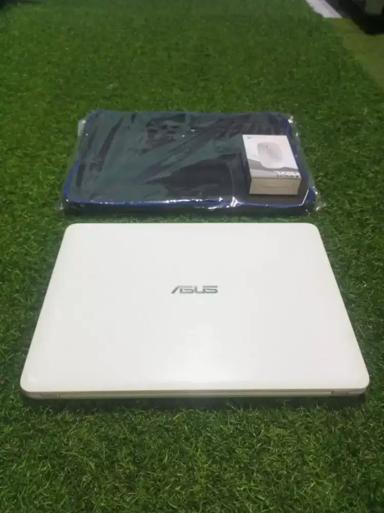Asus X441U core i3 Gen6