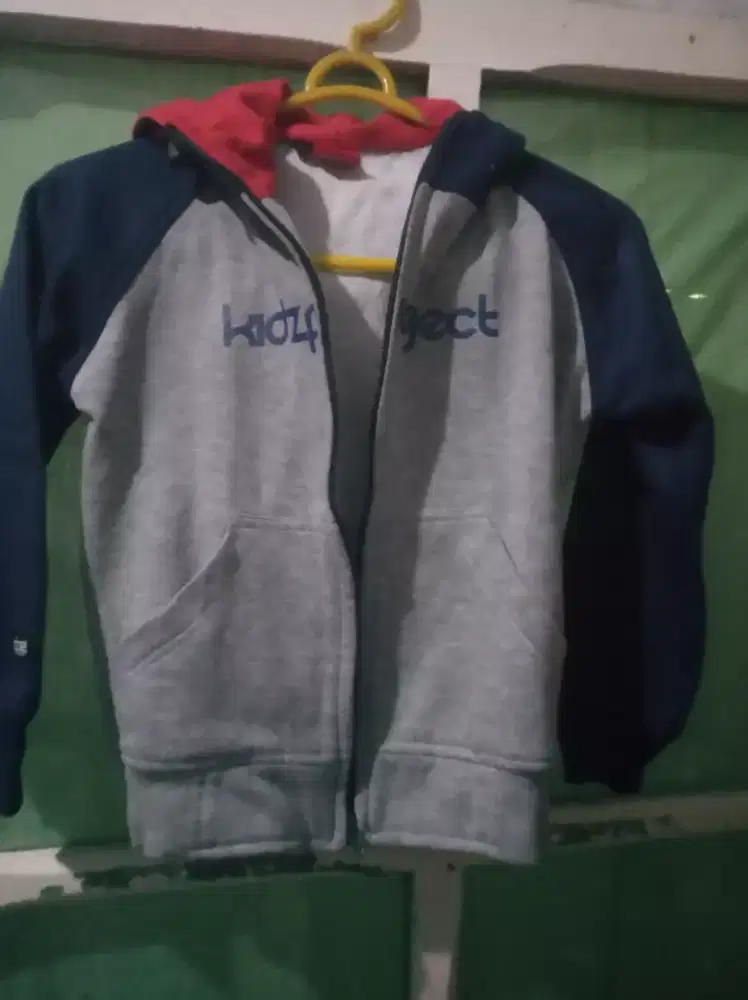 Di jual jaket anak