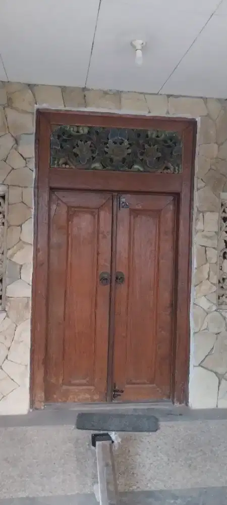RUMAH DISEWAKAN