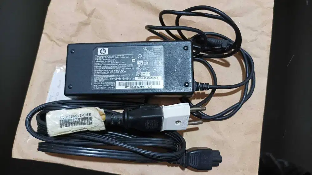 Adaptor copotan HP Compaq Presario V20000