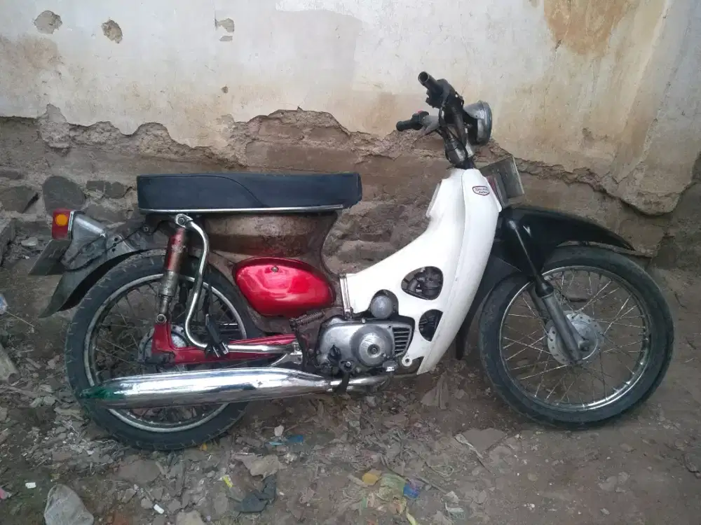 Honda c70 besic