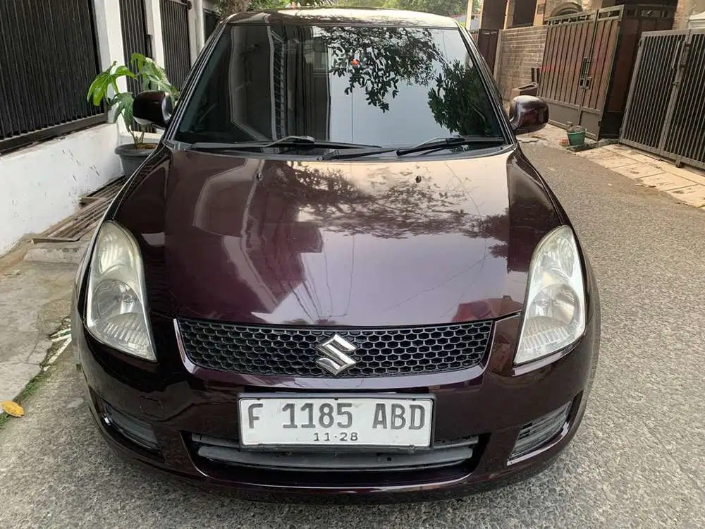 Suzuki Swift 2011 Bensin