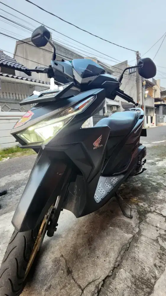 Vario 150 2017 hitam