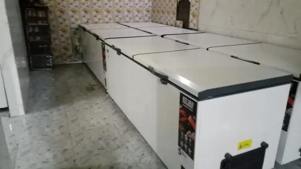Jual freezer merek GEA