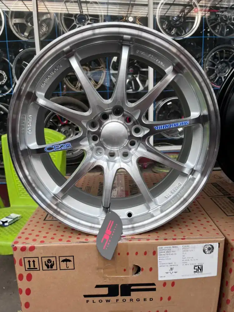 Rays ce28 ring 17 lebar 7,5 pcd 5x100/114,3 ET40 full polish.New veloz