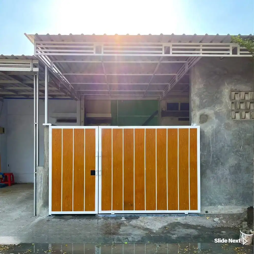 Pagar rumah model woodplank terbaru