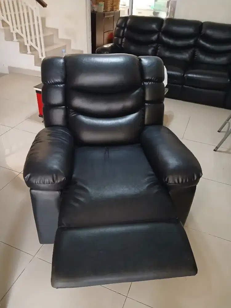 DIJUAL SOFA RECLINER 1 SEATER DAN RAK SERBA GUNA