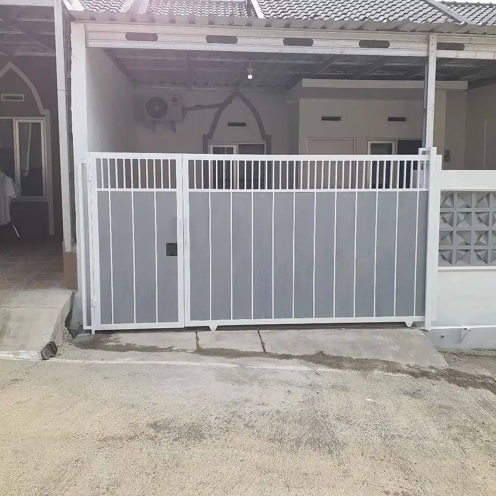 Pagar rumah woodplank