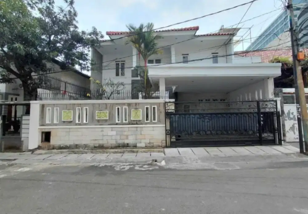 Sewakan Rumah Besar+Kolam Renang Cempaka Putih Jakarta Pusat