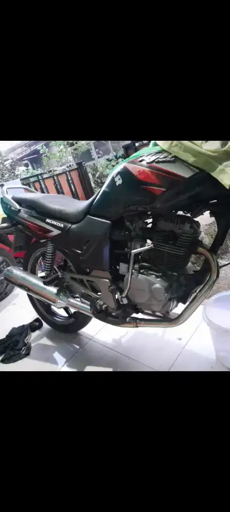 Honda tiger simpenan..pajak hidup..bukan anak club..mesin terjamin
