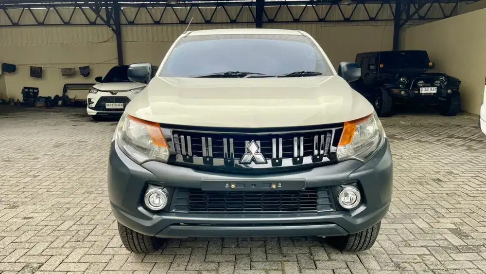 Mitsubishi Triton D-Cabin 2.5 HDX 2018