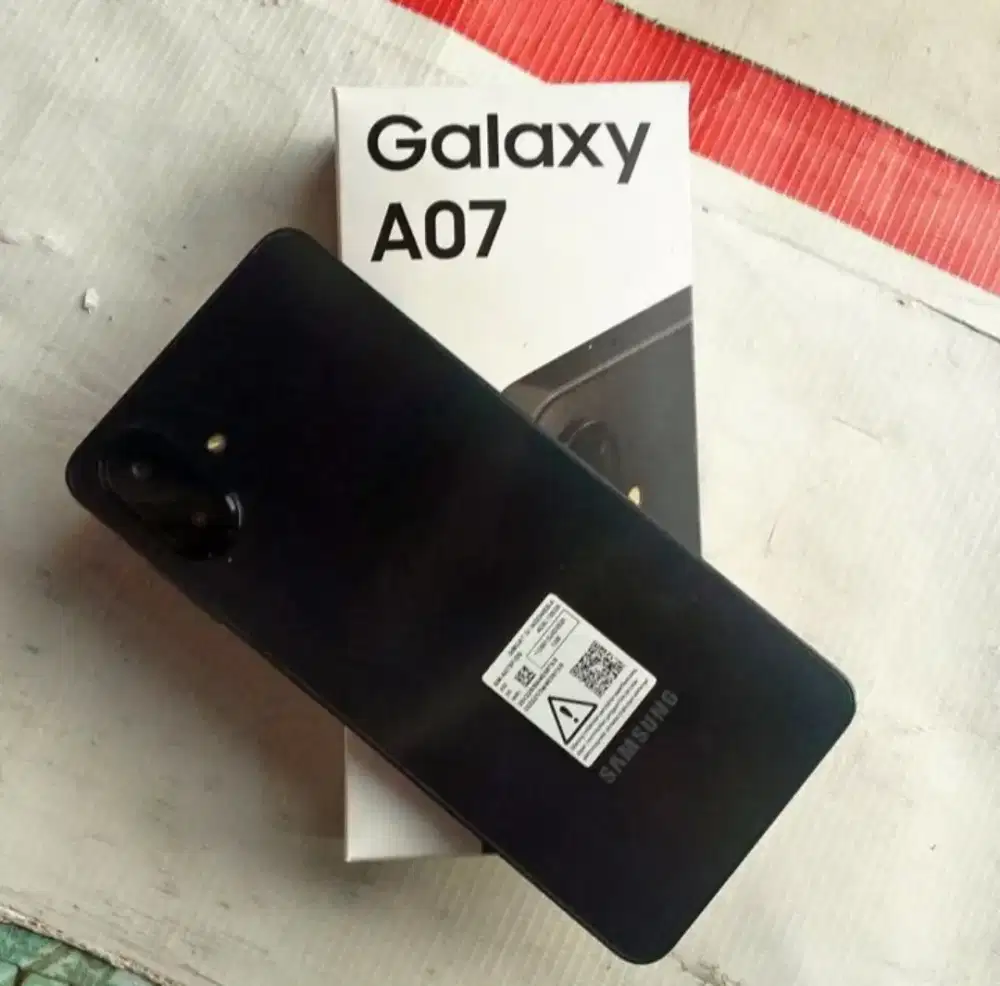 Di jual hp samsung A07 baru buka 3hari