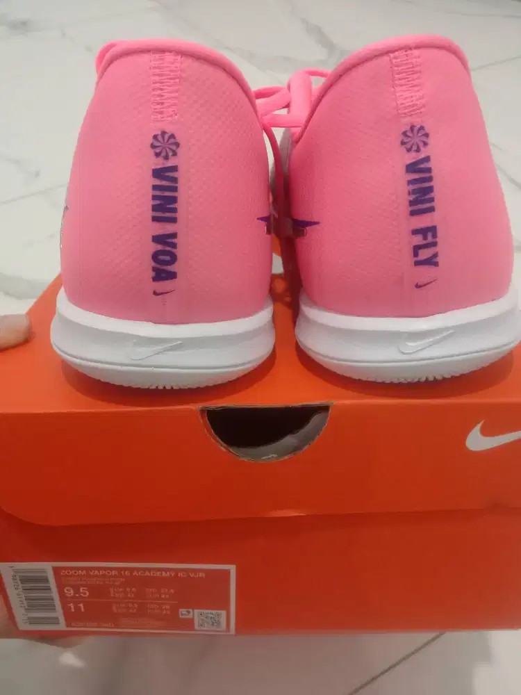 Dijual sepatu futsal Nike mercurial vapor 16 academy Vini Jr