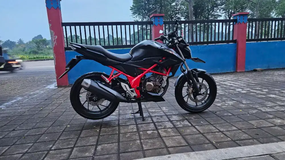 Honda CB 150 R Streetfire