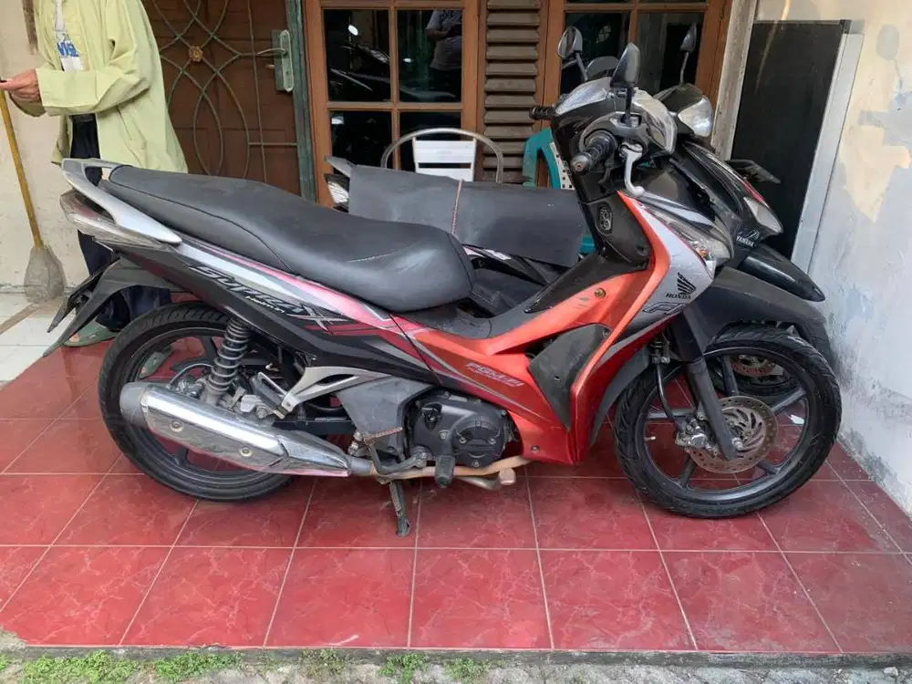 Honda Supra X 125 PGM FI 2013