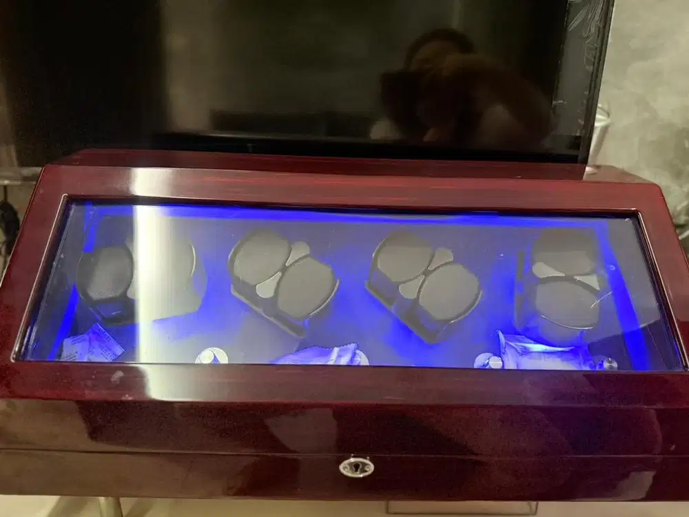 Watch Winder Pemutar Jam Tangan Otomatis 8+12