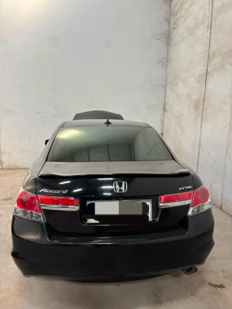HONDA ACCORD 2.4 VTi A/T 2011