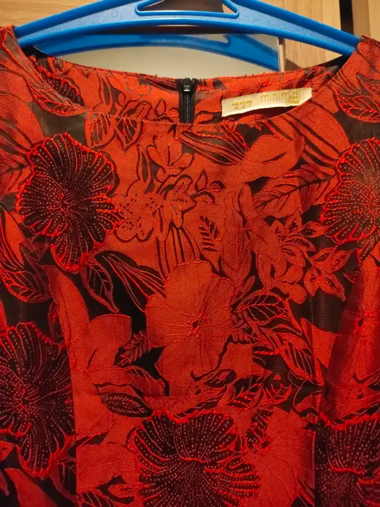 Preloved dress brand Minimal dan Et cetera