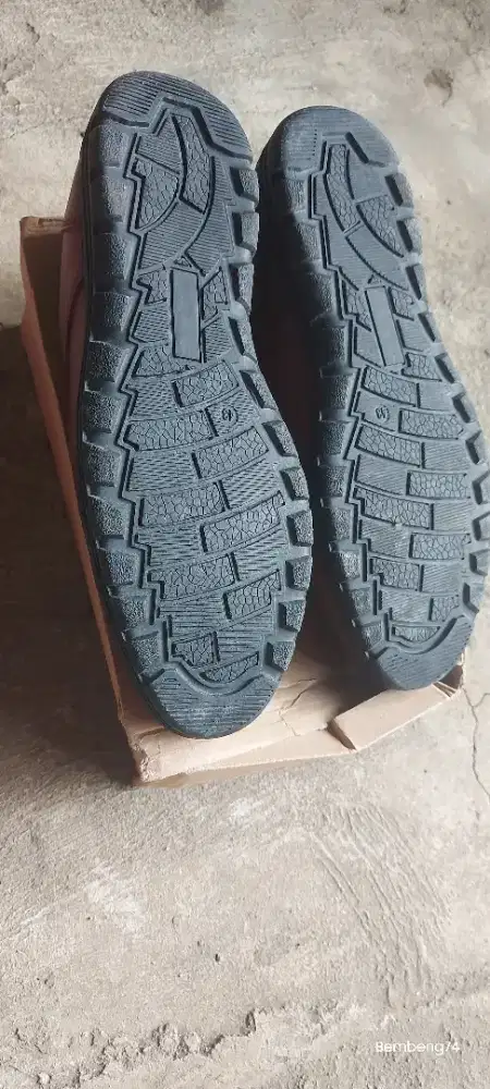 sepatu zinos murah