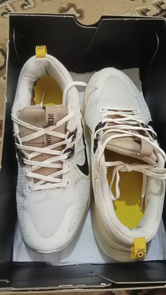 Sepatu Pria Merk Nike Juniper Trail. Made in Vietnam. Uk 40-41