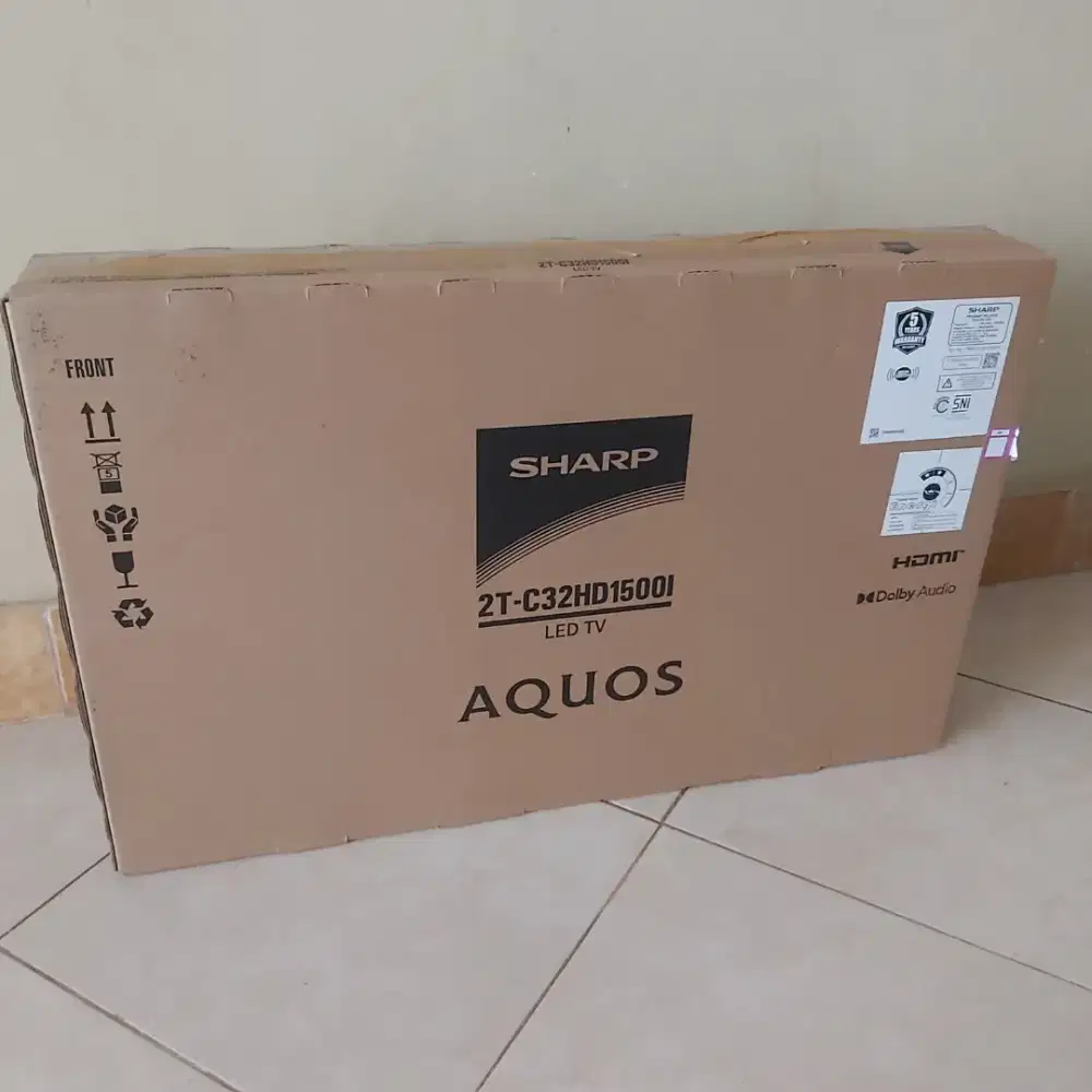 LED TV Sharp,pemakaian hanya 1 bln,dijual mau pindah tugas..