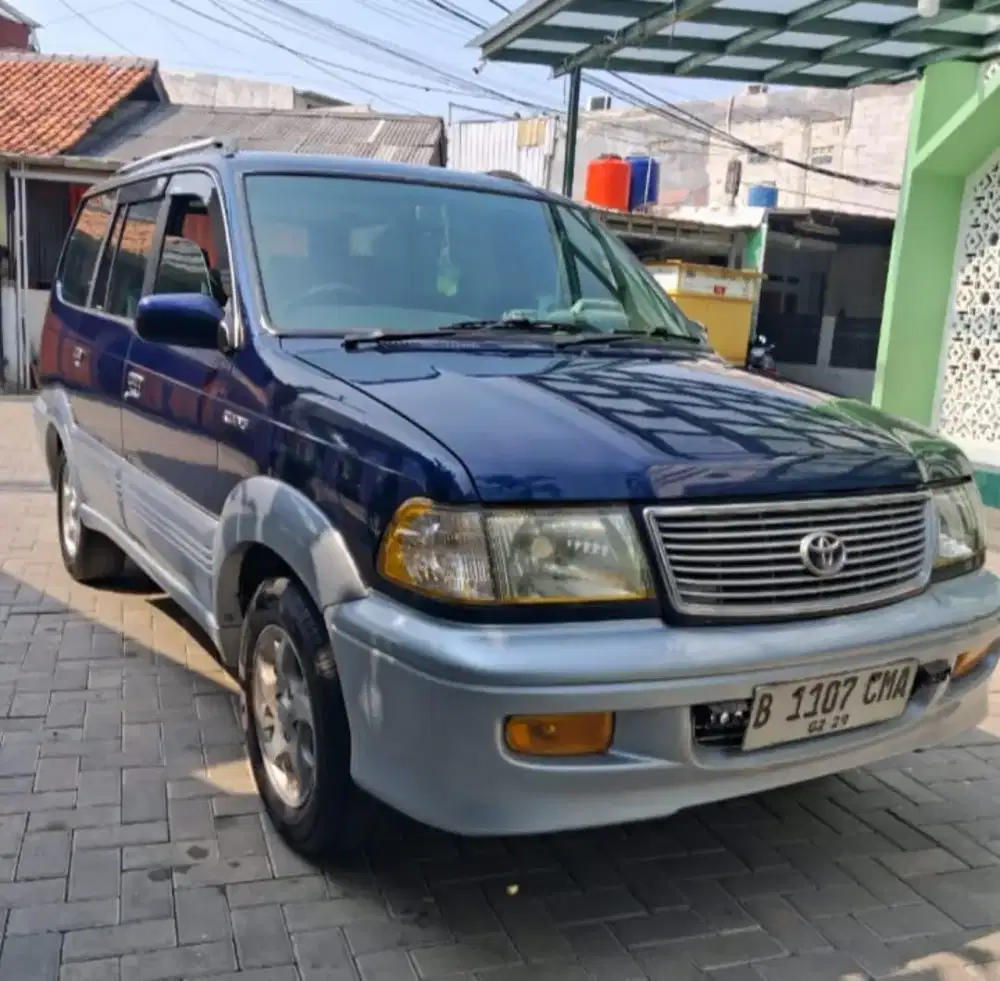 Toyota Kijang Krista