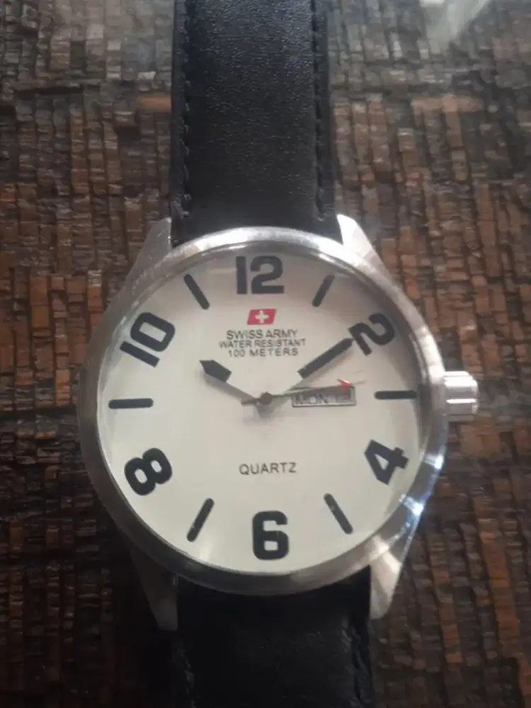 Swiss army HCC-2370G