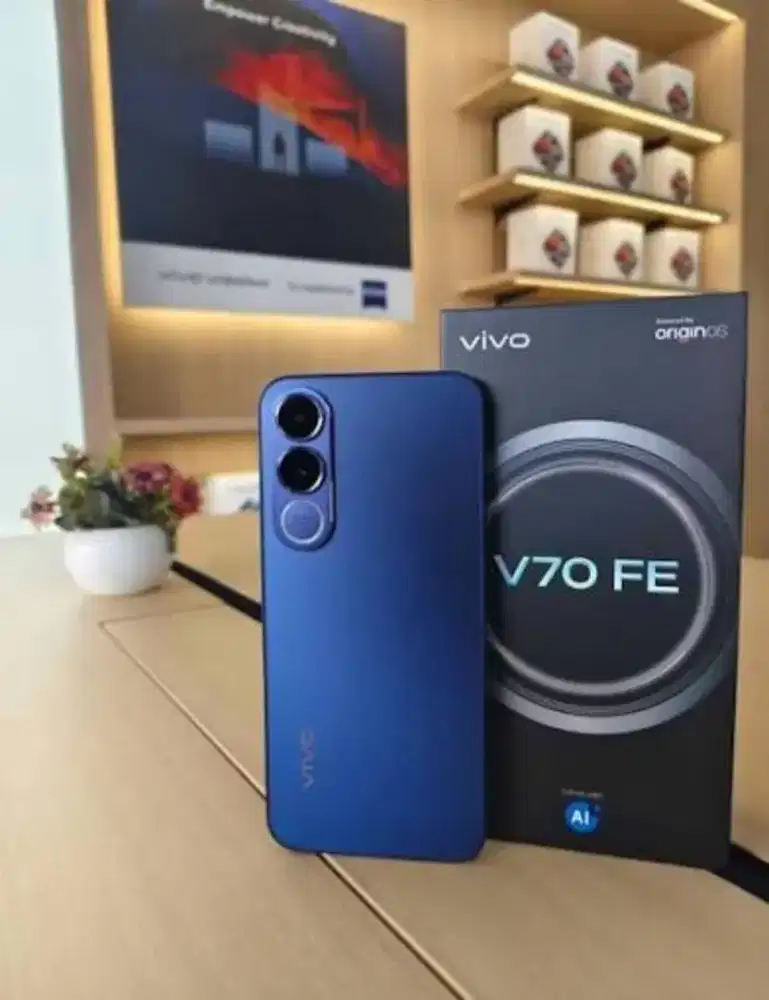 Vivo V70 FE 5G Ram 8/256