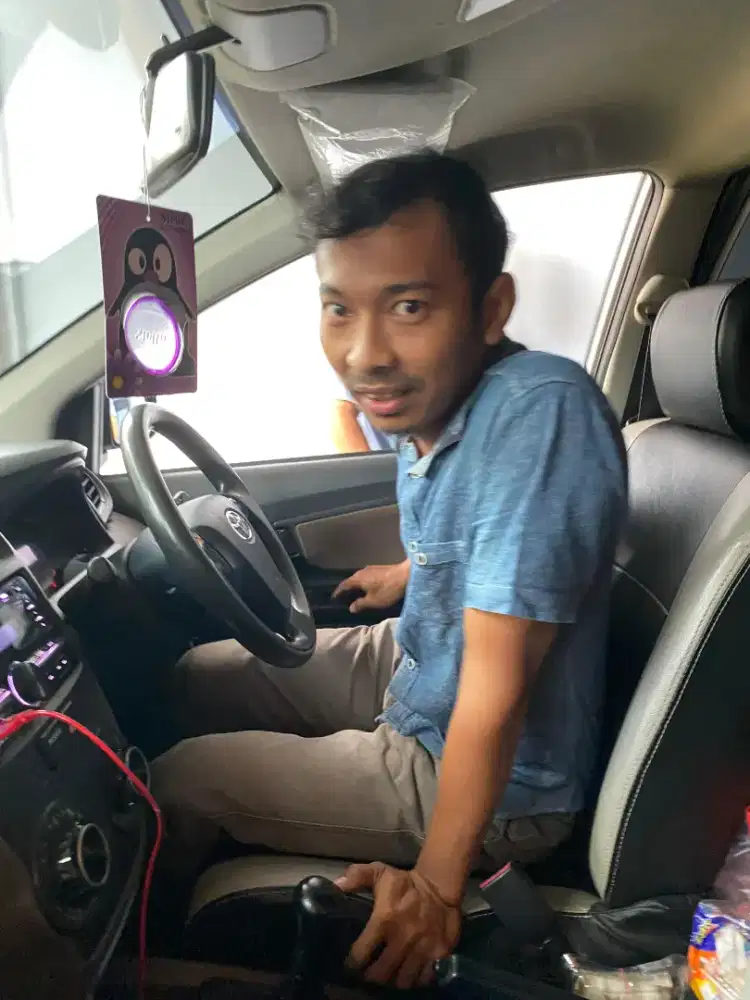 Supir harian / supir pribadi