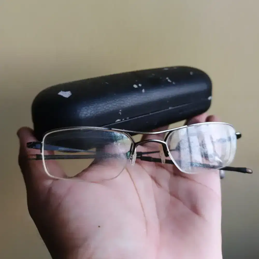 Kacamata Sporty OAKLEY Hollowpoint 2.0 Original Second