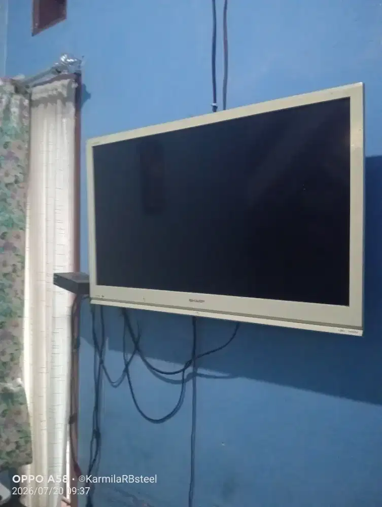 TV Sharp Aquos LED 28 beli dari baru