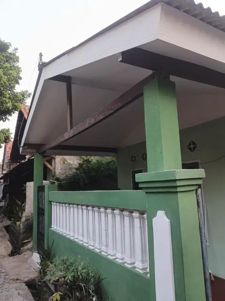 Dijual rumah luas baru renofasi
