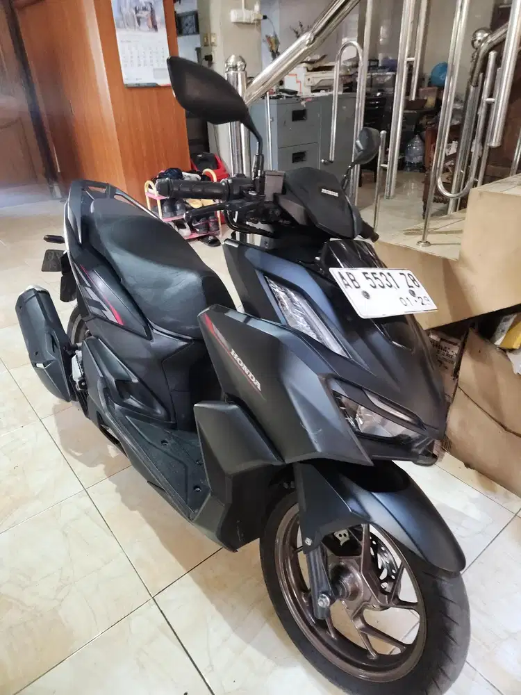 Vario 160 cbs doff hitam 2023 remote 2 Gbm