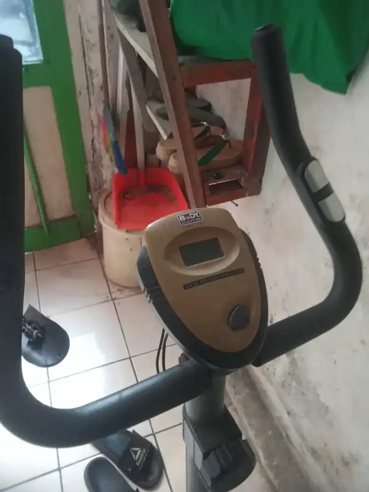 Alat olahraga  goes sepeda