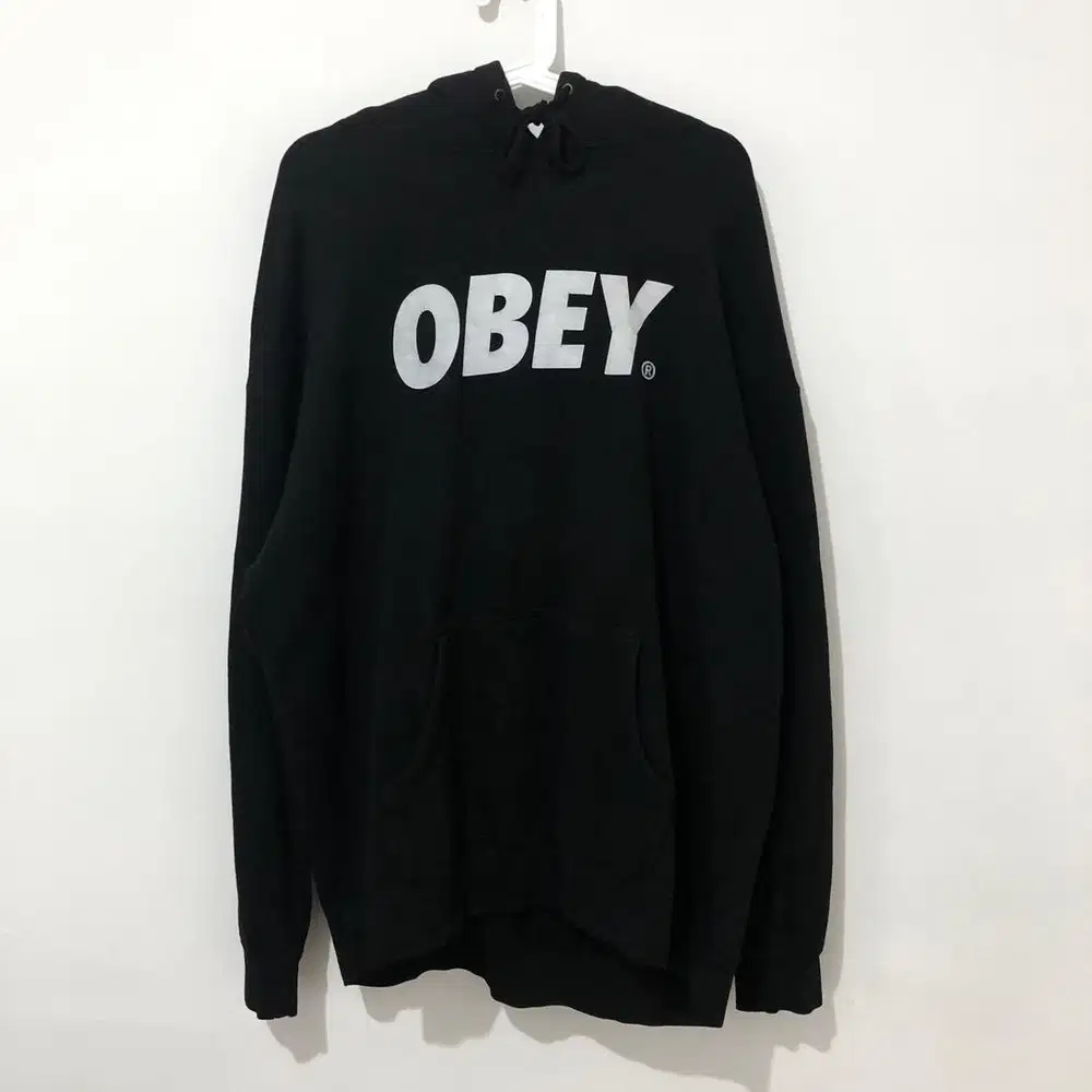 Pullover Hoodie Obey propaganda black stussy trasher carhartt noah