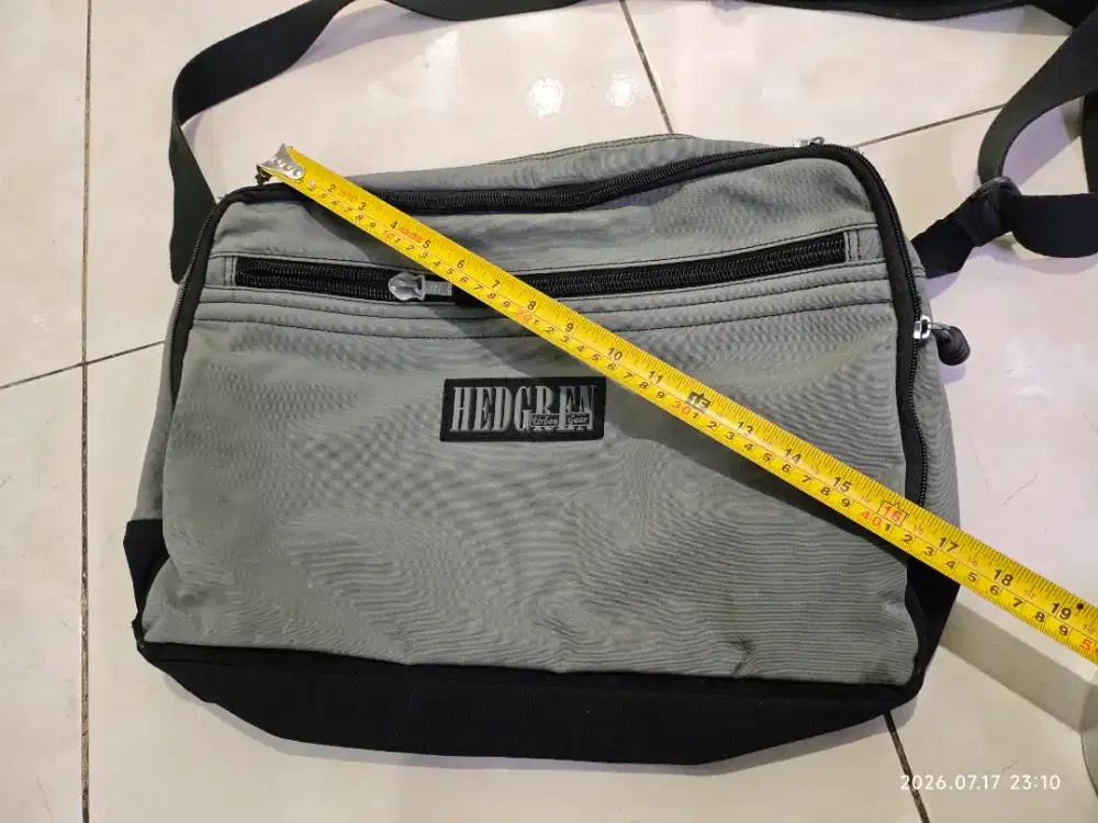 Tas selempang sling kantor kerja laptop slot backpack ransel hedgren