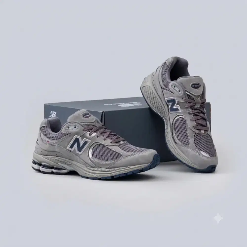 New Balance 2002r Like New