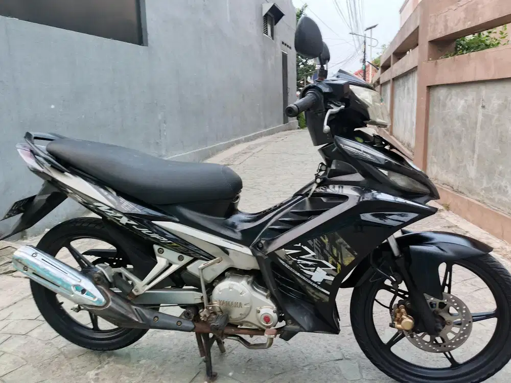 Yamaha Jupiter MX 2014 stater tokcer halus mulus terawat