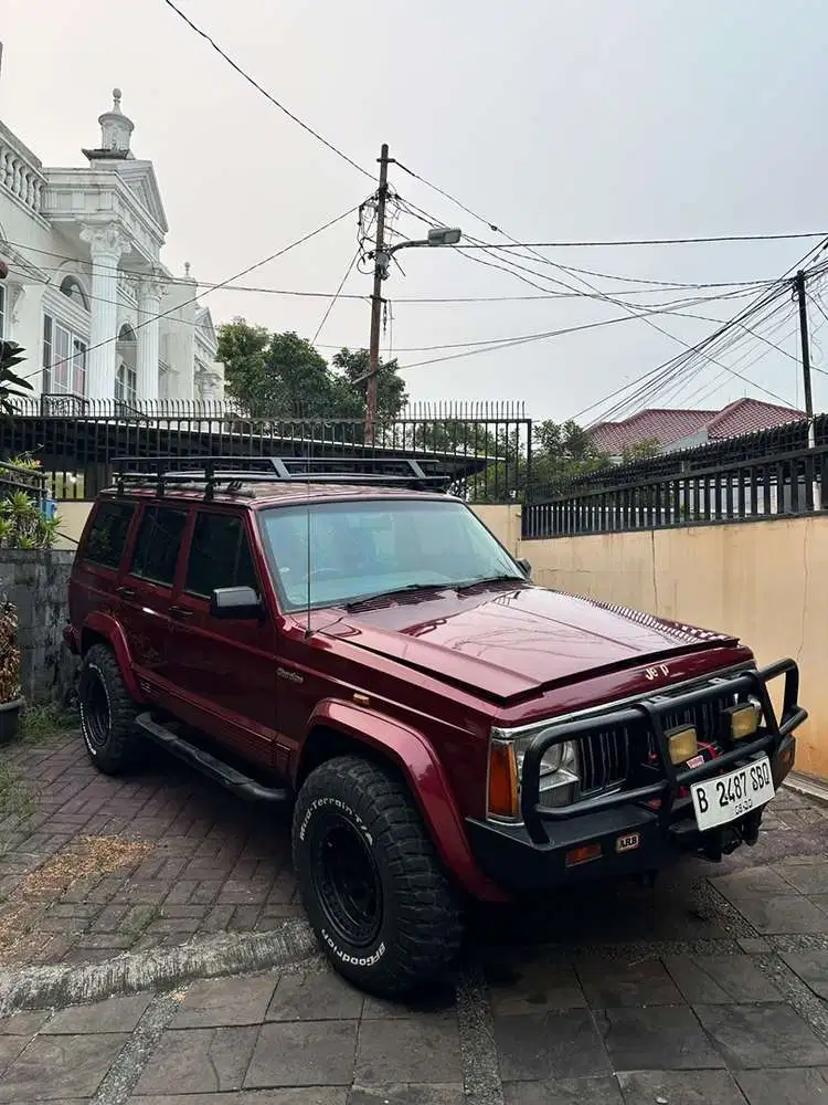Jeep Cherokee 1996 Bensin