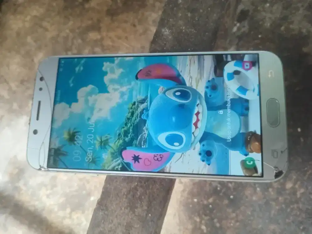 Samsung j 7 pro ram 3 minus lcd
