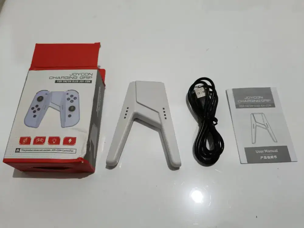 Preloved Joycon Charging Grip for Nintendo Switch